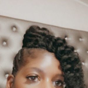 Meet your Posher, Violet